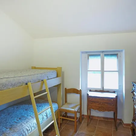 2 Bedroom Lovely In Ponti Di Pornassio Feriehus *