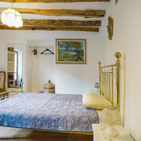 2 Bedroom Lovely In Ponti Di Pornassio Feriehus *