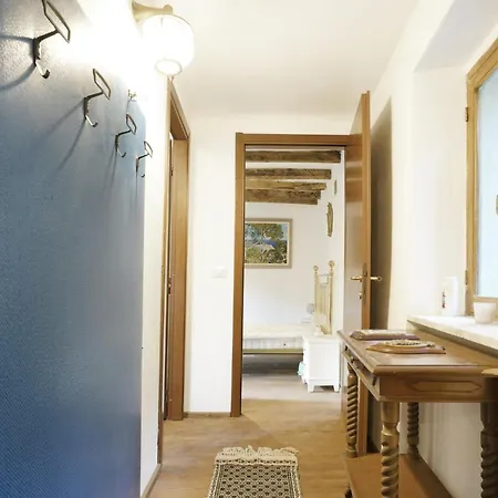 Nyaraló Gorgeous In Ponti Di Pornassio Ponte di Nava