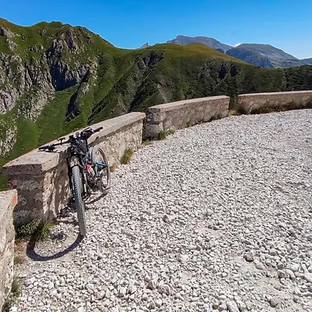 Nyaraló Gorgeous In Ponti Di Pornassio *