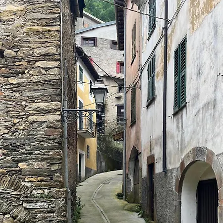 Nyaraló Gorgeous In Ponti Di Pornassio